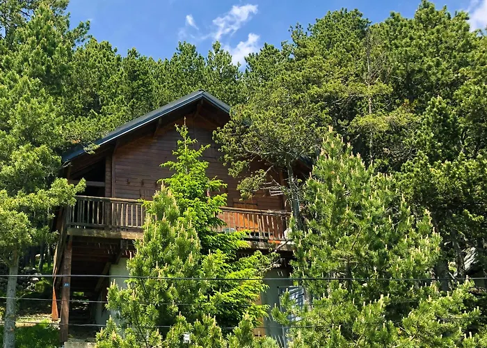 Chalet Vue sous cet Angles