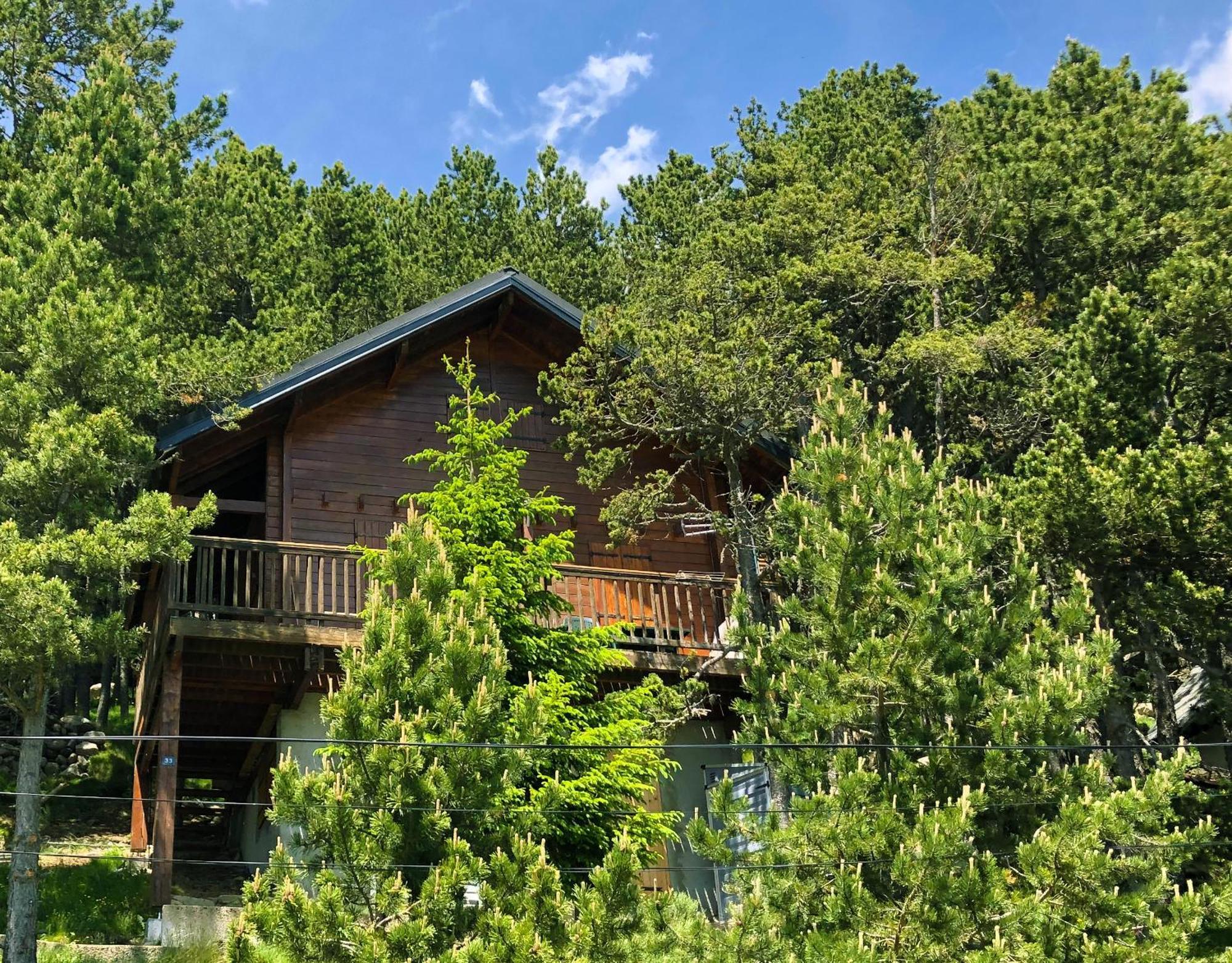 Vue Sous Cet Angles Chalet